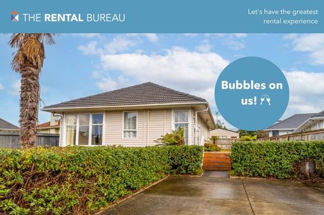 Photo of property in 5 Shamrock Lane, Te Atatu Peninsula, Auckland, 0610