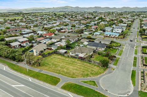 Photo of property in 38 Bexley Road, Aranui, Christchurch, 8061