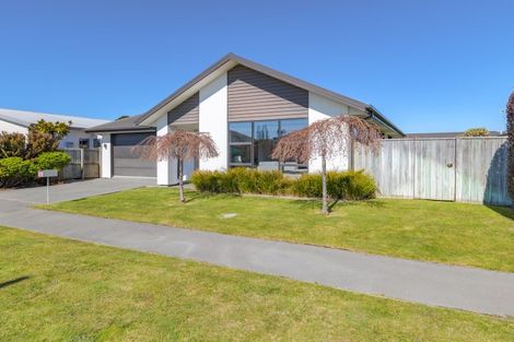 Photo of property in 5 Urihia Street, Marshland, Christchurch, 8083