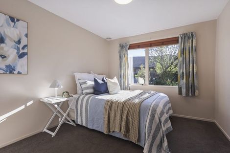 Photo of property in 9 Thoresby Mews, Avonhead, Christchurch, 8042
