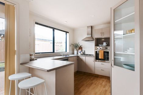 Photo of property in 25 Beachmere Place, Papamoa Beach, Papamoa, 3118