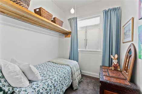 Photo of property in 94 Hine Street, New Plymouth, 4310