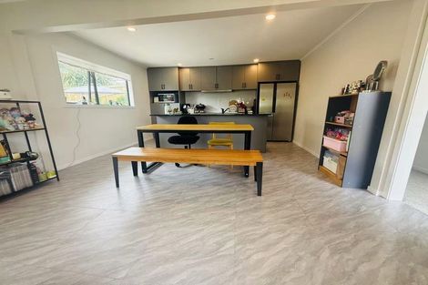 Photo of property in 10 Watea Road, Torbay, Auckland, 0630