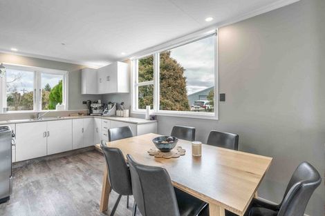 Photo of property in 46 Queen Street, Balfour, 9779