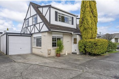 Photo of property in 11f5- John Street, Trentham, Upper Hutt, 5018