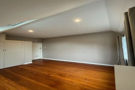 Photo of property in 185a Sutherland Road, Lyall Bay, Wellington, 6022