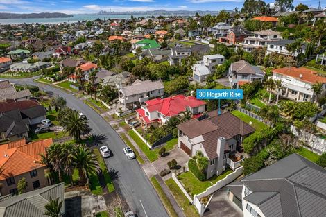 Photo of property in 30 Hogarth Rise, West Harbour, Auckland, 0618