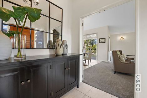 Photo of property in 832 Old North Road, Waimauku, 0882