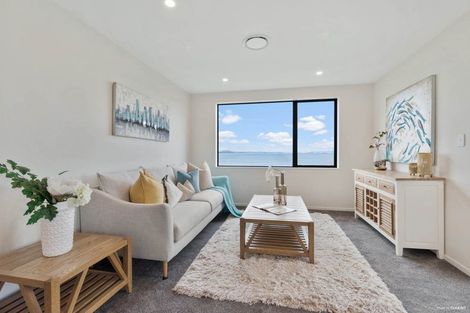 Photo of property in 6 Picnic Point Road, Hobsonville, Auckland, 0616