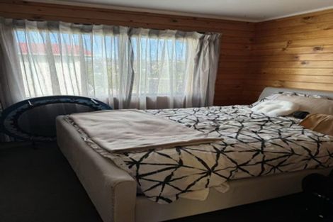 Photo of property in 2/34 Alexander Avenue, Torbay, Auckland, 0630