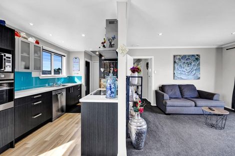 Photo of property in 2 Maire Street, Hawera, 4610