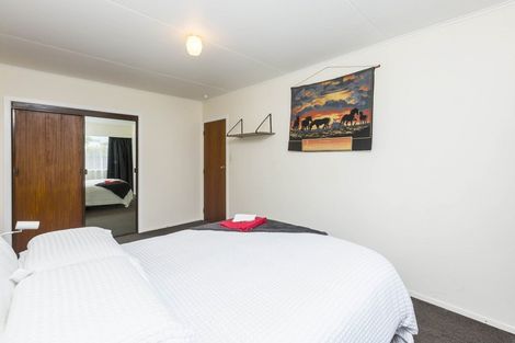 Photo of property in 528f2- Fergusson Drive, Trentham, Upper Hutt, 5018