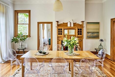 Photo of property in 122 Glenmore Street, Northland, Wellington, 6012