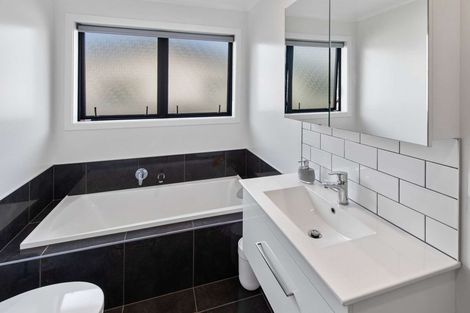 Photo of property in 43a Fairs Road, Milson, Palmerston North, 4414