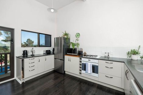 Photo of property in 2 Arabella Road, Opua, 0200