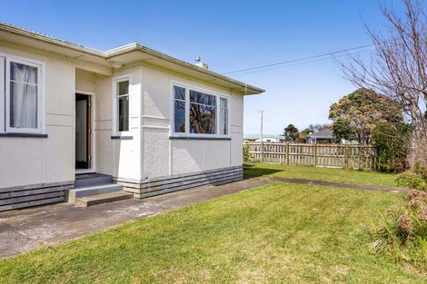 Photo of property in 21 Kapuni Street, Manaia, 4612