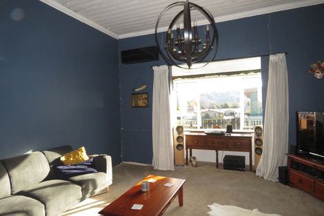 Photo of property in 3 Herald Street, Reefton, 7830