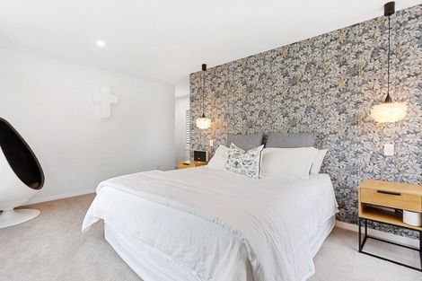 Photo of property in 2 Snowdon Road, Fendalton, Christchurch, 8052