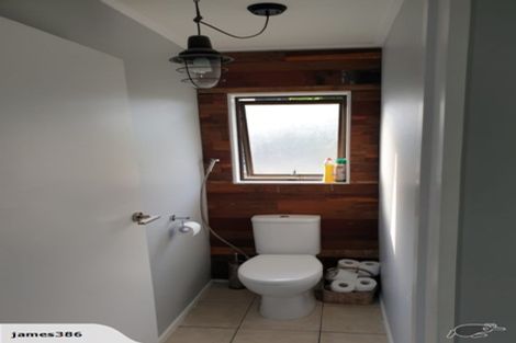 Photo of property in 1/35 St Leonards Road, Kelston, Auckland, 0602
