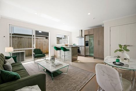 Photo of property in 72u2 Carrington Avenue, Silverdale, Hamilton, 3216