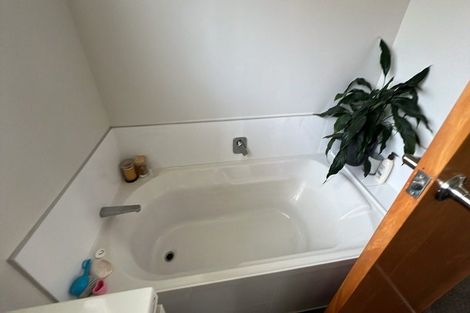 Photo of property in 17b Russleigh Drive, Dinsdale, Hamilton, 3204