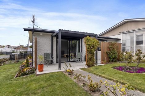 Photo of property in 1-2/8a Douglas Street, Highfield, Timaru, 7910