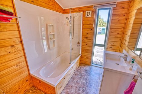 Photo of property in 427a Maori Creek Road, Marsden, Arnold Valley, 7872