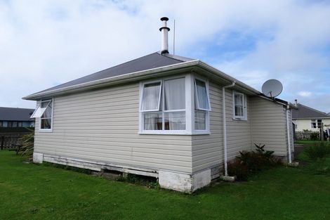 Photo of property in 2 Gothard Place, Westport, 7825