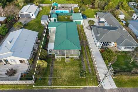 Photo of property in 116 Tilley Road, Paekakariki, 5034