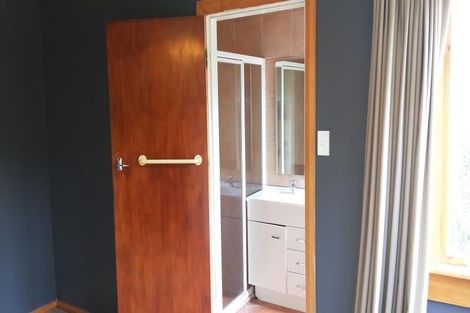 Photo of property in 15 Puriri Terrace, Roslyn, Palmerston North, 4414