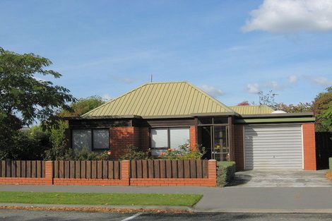 Photo of property in 29 Solway Avenue, Ilam, Christchurch, 8041