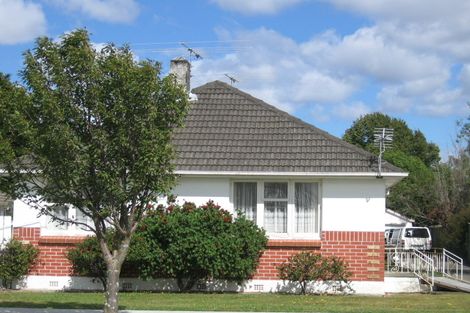 Photo of property in 2/39 Tararua Street, Trentham, Upper Hutt, 5018