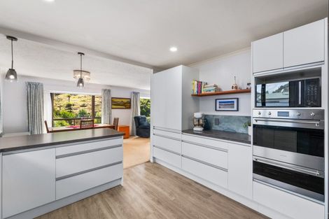Photo of property in 68 Wairau Road, Picton, 7220