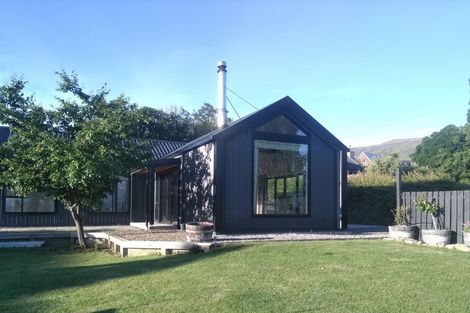 Photo of property in 12 Miners Terrace, Bannockburn, Cromwell, 9384