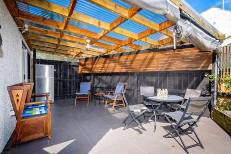 Photo of property in 4/184 Charles Street, Westshore, Napier, 4110