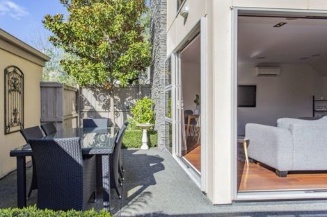 Photo of property in 6 Elderwood Lane, Edgeware, Christchurch, 8013