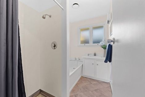 Photo of property in 2/4 Kyeburn Place, Avonhead, Christchurch, 8042