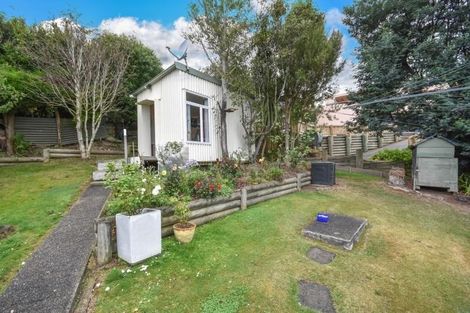 Photo of property in 3 Glengyle Street, Vauxhall, Dunedin, 9013