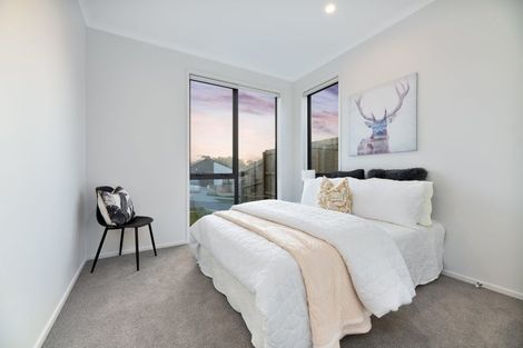 Photo of property in 27 Morus Road, Massey, Auckland, 0614