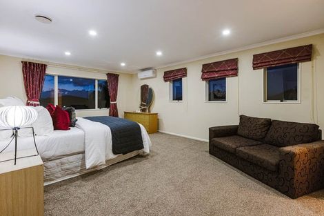 Photo of property in 12 Janway Avenue, Flat Bush, Auckland, 2016