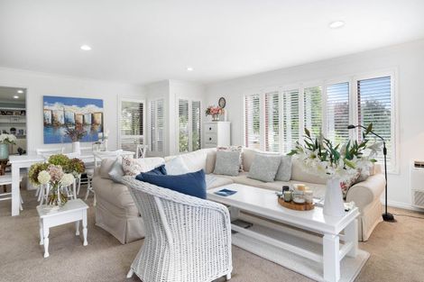 Photo of property in 39 Reading Street, Greytown, 5712