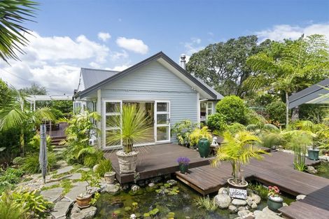 Photo of property in 1/107 Nile Road, Milford, Auckland, 0620