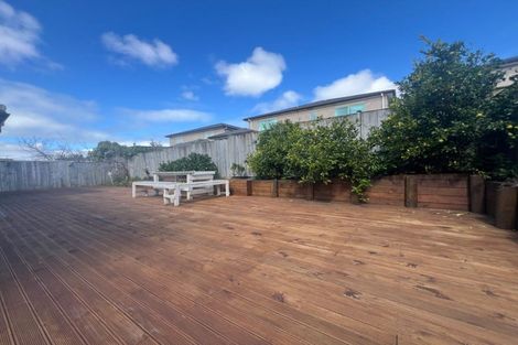 Photo of property in 99 Flat Bush School Road, Flat Bush, Auckland, 2019
