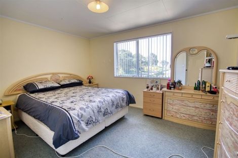 Photo of property in 2 Ngaparaoa Drive, Maketu, 3189
