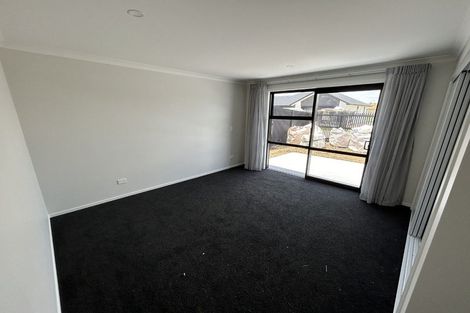 Photo of property in 42 Evergreen Parade, Rosehill, 2113