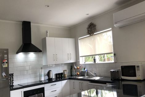 Photo of property in 22a Kapiti Road, Paraparaumu, 5032