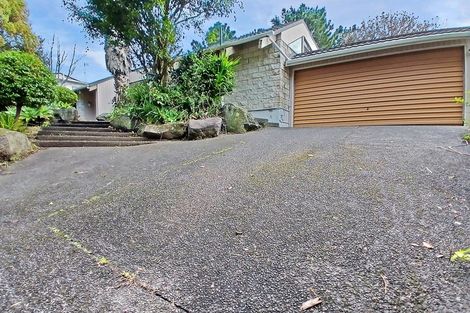 Photo of property in 9 Saddleback Rise, Murrays Bay, Auckland, 0630