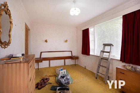 Photo of property in 1 Turville Crescent, Newlands, Wellington, 6037