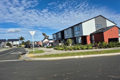 Photo of property in 10 Paapaakiri Loop, Takanini, 2112