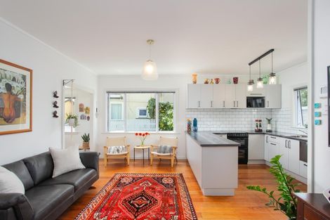Photo of property in 17 Tasman Street, The Wood, Nelson, 7010